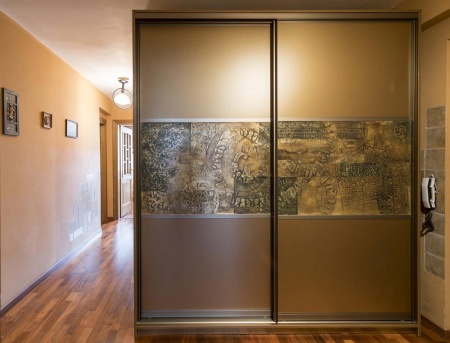 Двери-купе в профиле Стандарт Шампань Браш с панелями