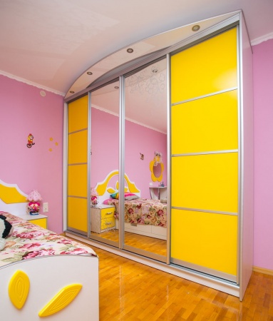 Двери-купе в профиле Стандарт Серебро в готовый корпус шкафа