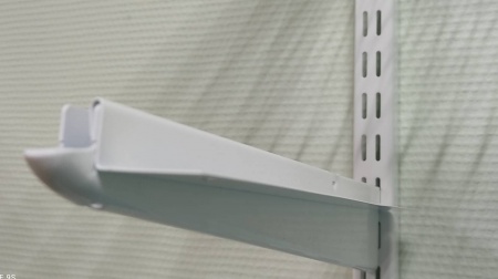 КРОНШТЕЙН ДЛЯ ПОЛОК ДСП 410